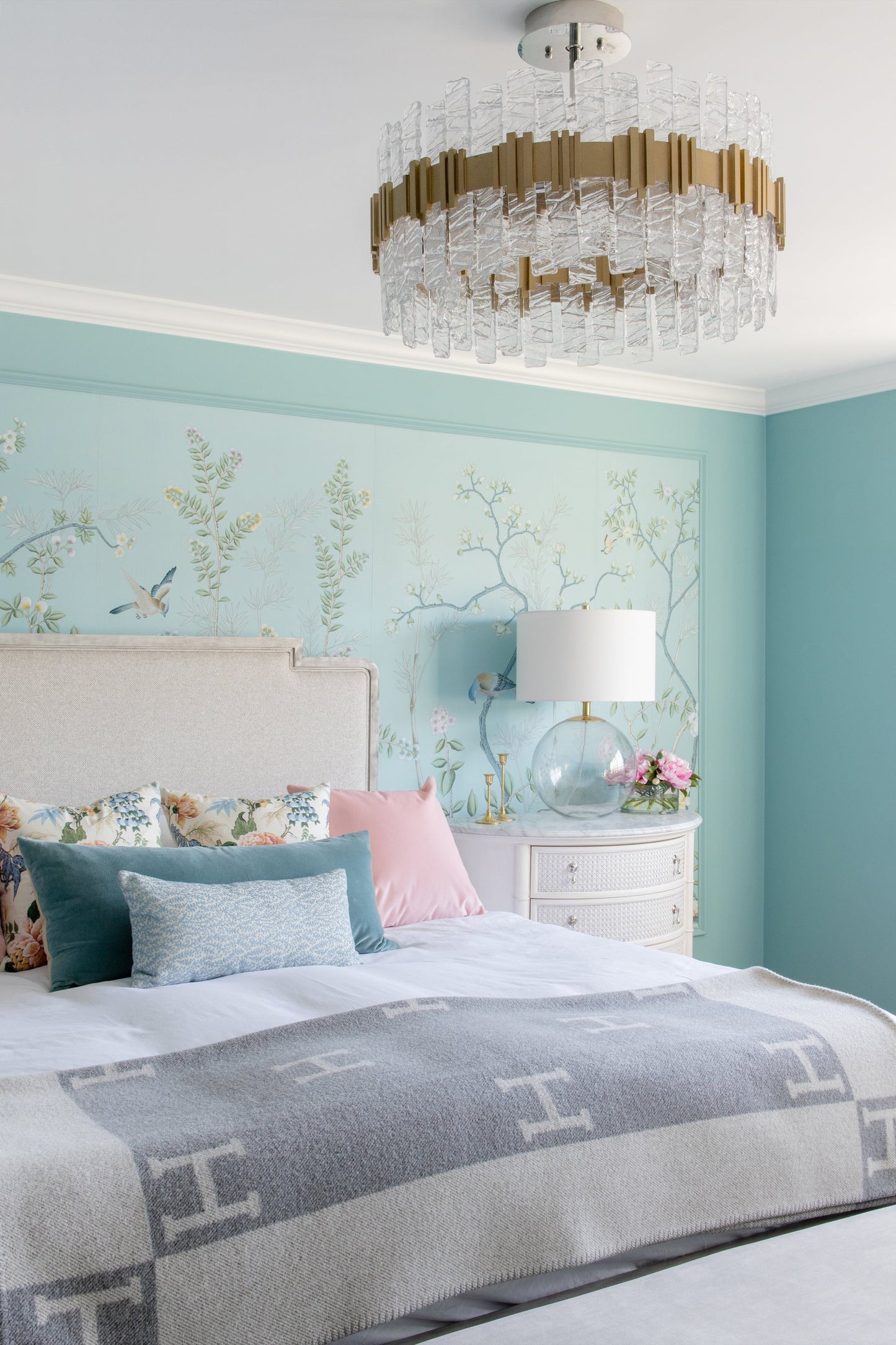 Ciro Chandelier by Corbett Lighting