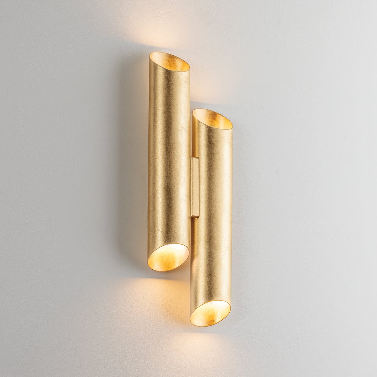 Rylane Sconce 21.5 Inches Tall – Vintage Gold Leaf Wall Light by Hudson Valley Lighting, Dimmable, UL Damp