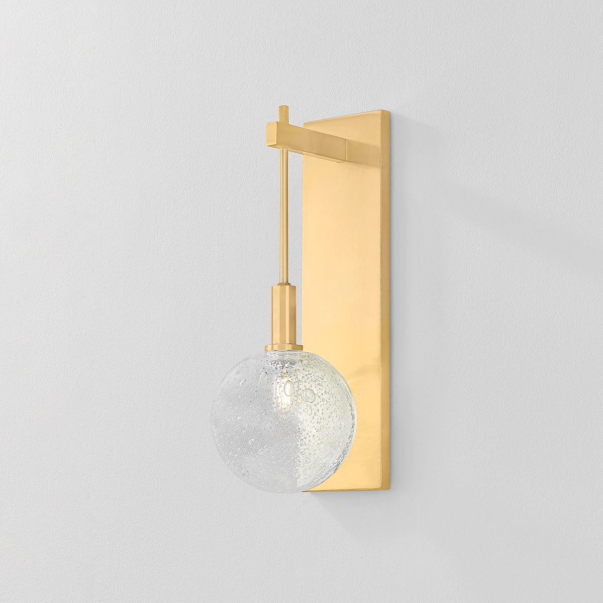 Onteora Sconce by Hudson Valley Lighting - Dimmable 1-Light Wall Light with Clear Seeded Glass Shade