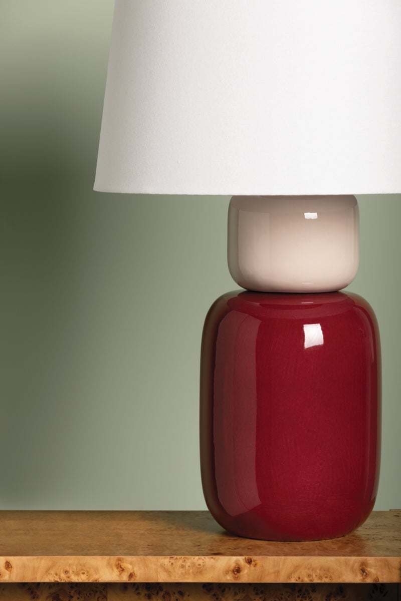Mitzi Batya Table Lamp, 25.5" Elegant Aged Brass Finish, Dimmable Medium Base E26 Bulb, Versatile Style