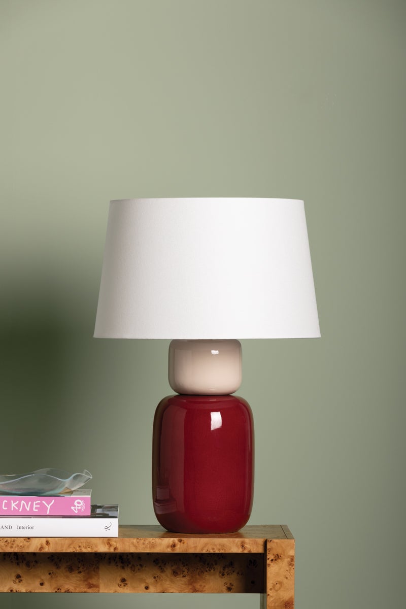 Mitzi Batya Table Lamp, 25.5" Elegant Aged Brass Finish, Dimmable Medium Base E26 Bulb, Versatile Style