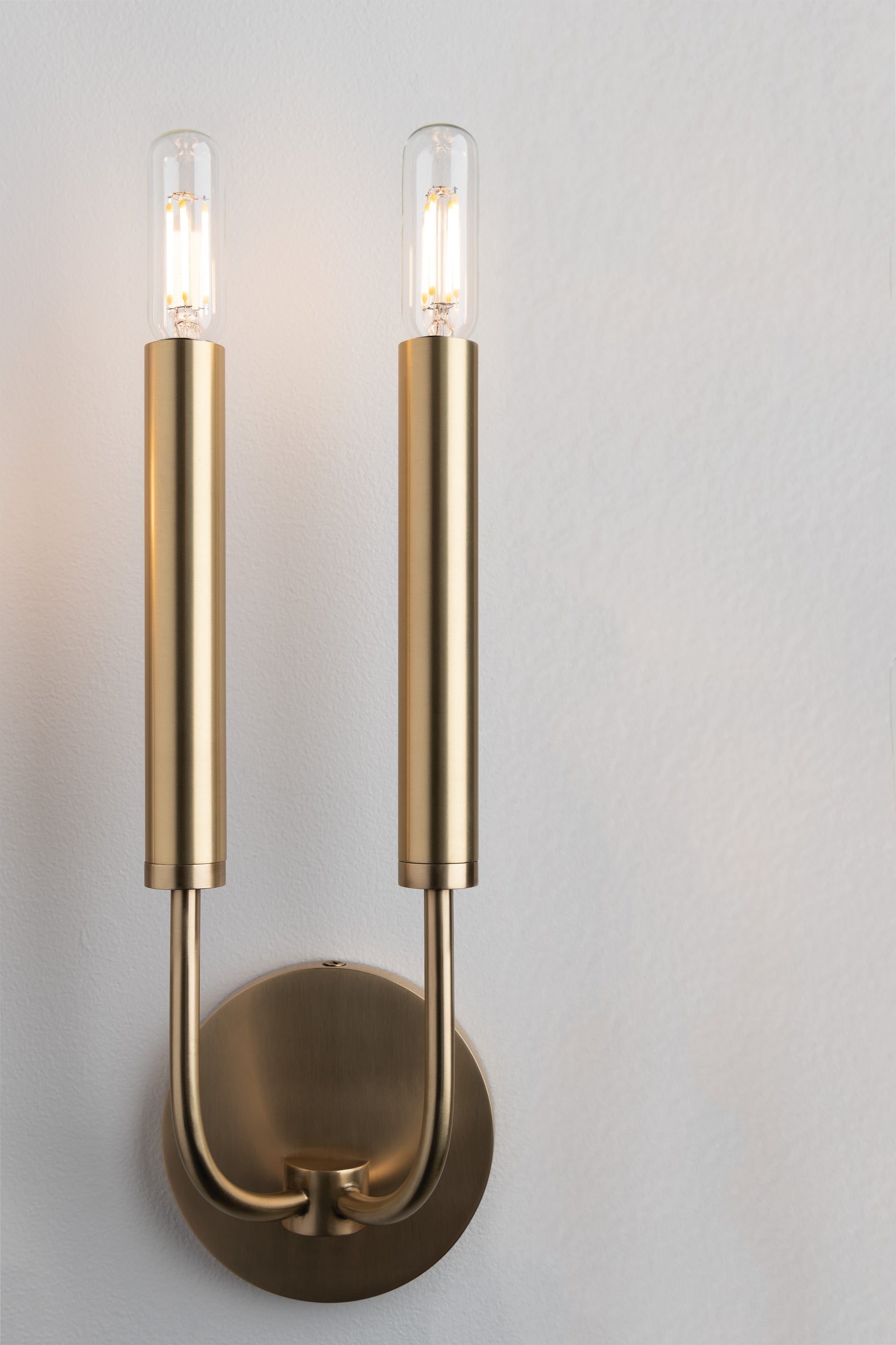 Gideon Sconce by Hudson Valley Lighting, Aged Brass, 2-Bulb, Dimmable, Suitable for Damp Areas