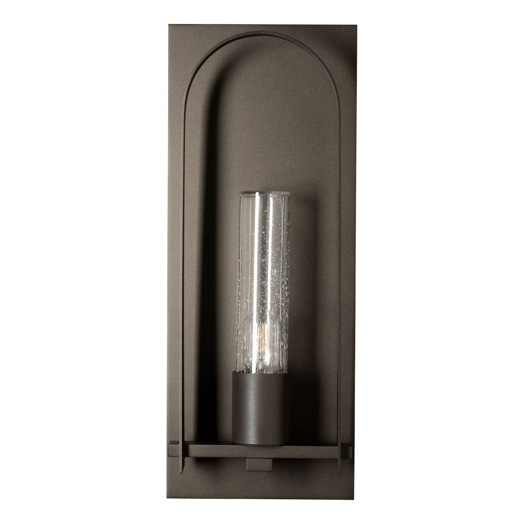 Triomphe Medium Outdoor Sconce by Hubbardton Forge – Classic Design with Weather-Resistant Finish Options