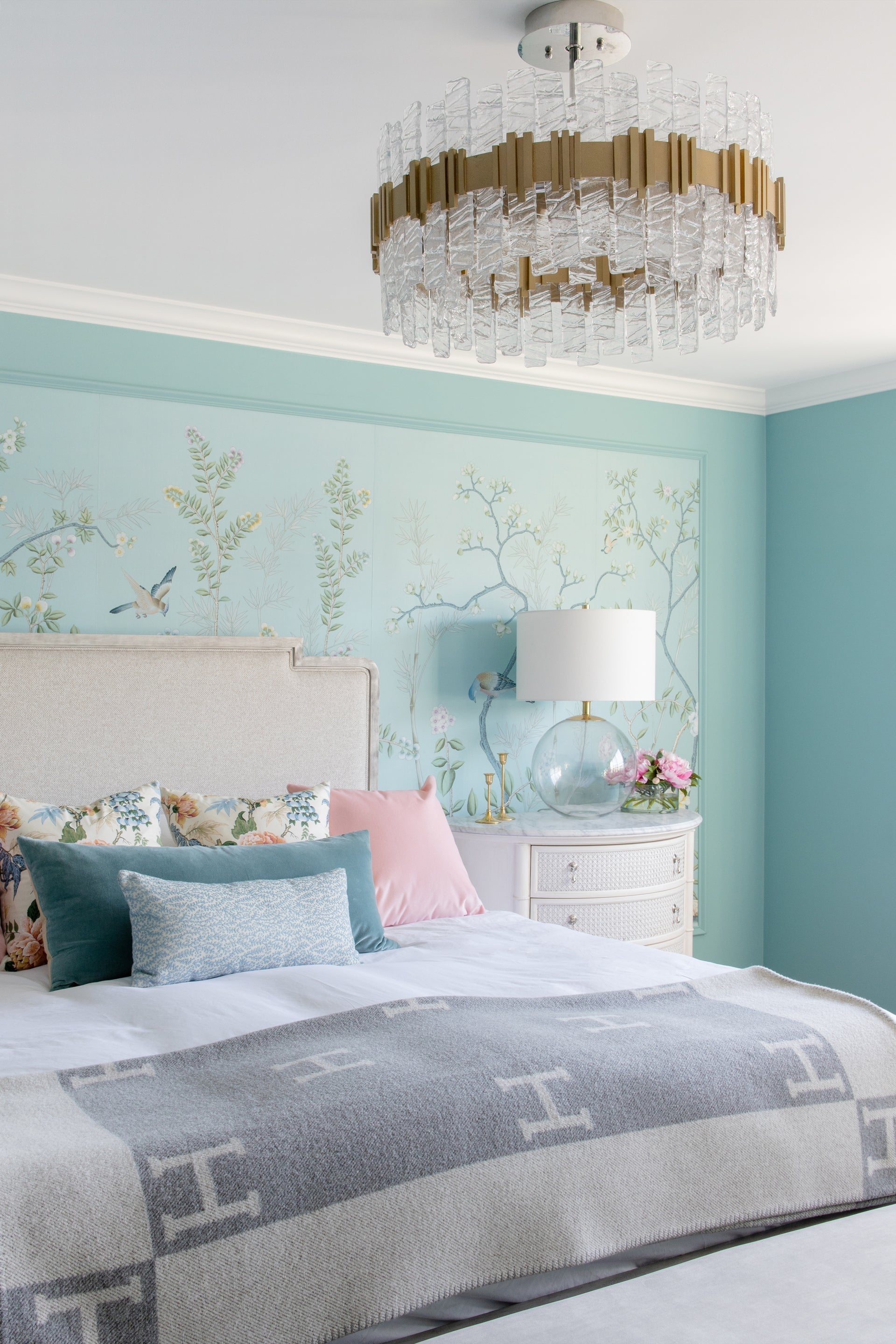 Ciro Chandelier by Corbett Lighting