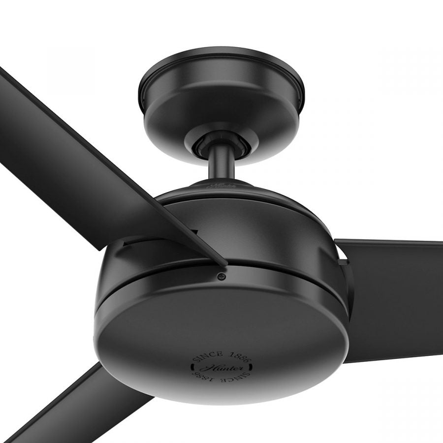 Trimaran 52" Fan - Matte Black by Hunter